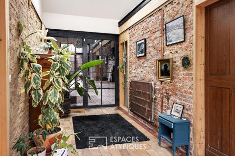 Characterful house and its workshop