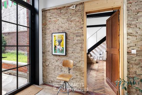 Characterful house and its workshop