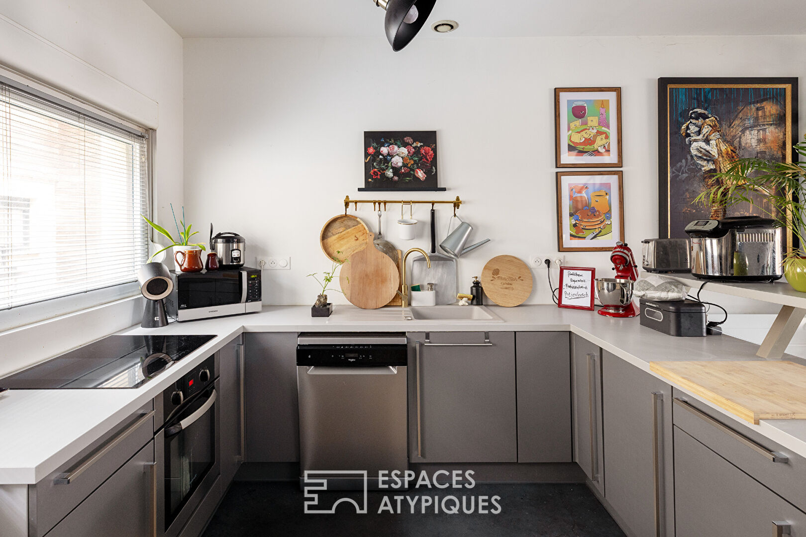 Appartement réinventé dans une ancienne teinturerie