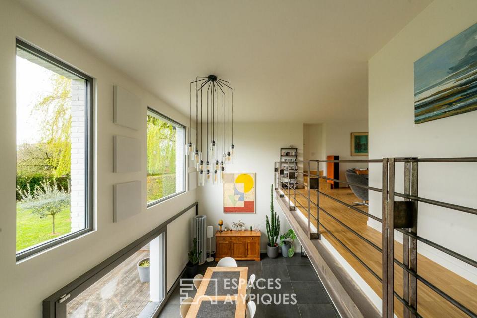 Maison des années 70 repensée par un architecte