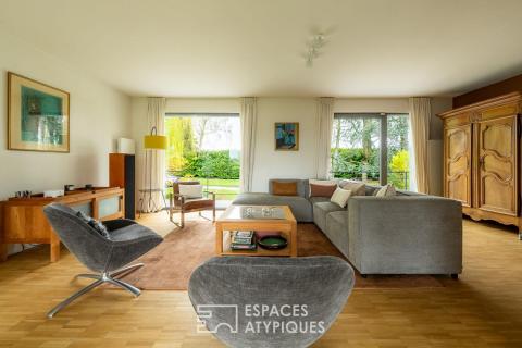 Maison des années 70 repensée par un architecte