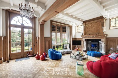 Hôtel particulier d&rsquo;exception au coeur du bourg