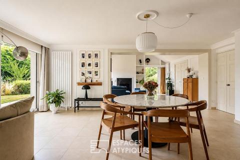 Maison d&rsquo;architecte contemporaine dans son écrin de nature