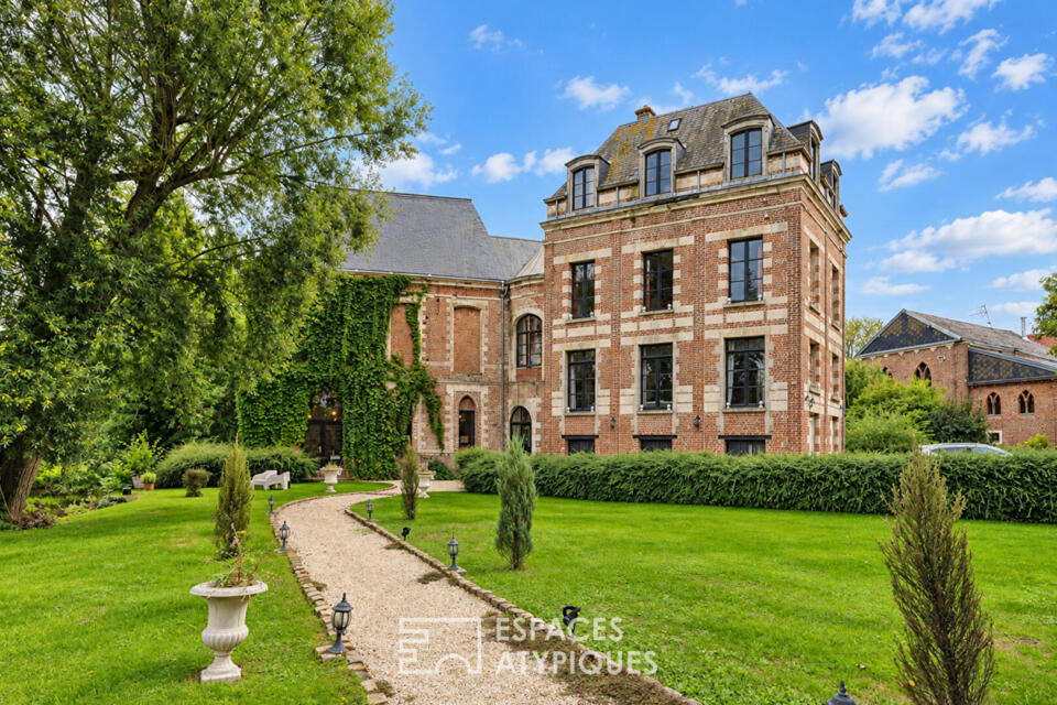 Château d'exception du XVIIe siècle et son parc dans le Hainaut