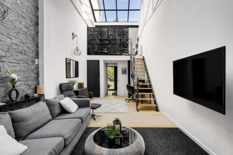 Loft au charme industriel avec jardin privatif à Hem