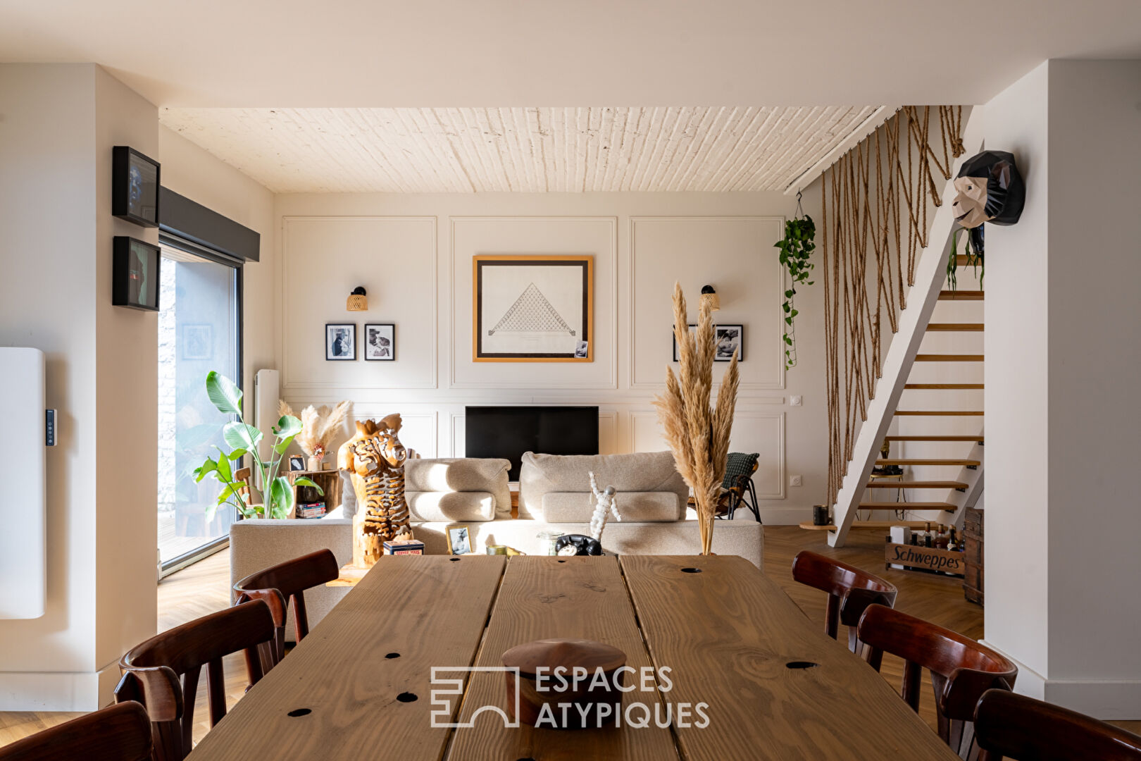 Charming renovated house in Le Fresnoy with garden