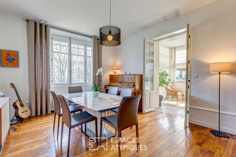 Maison de ville avec jardin et piscine