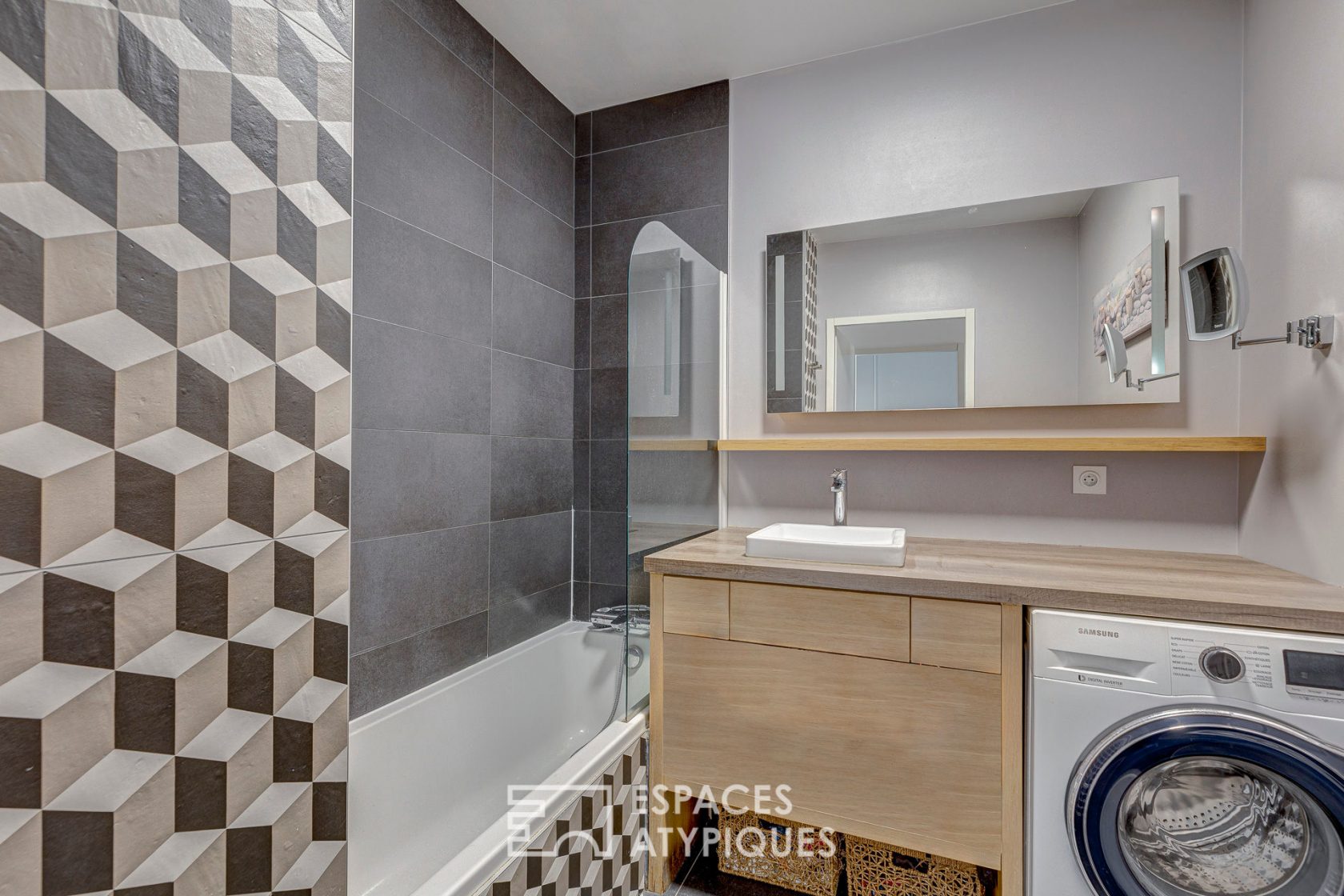 Appartement avec vue et jardin
