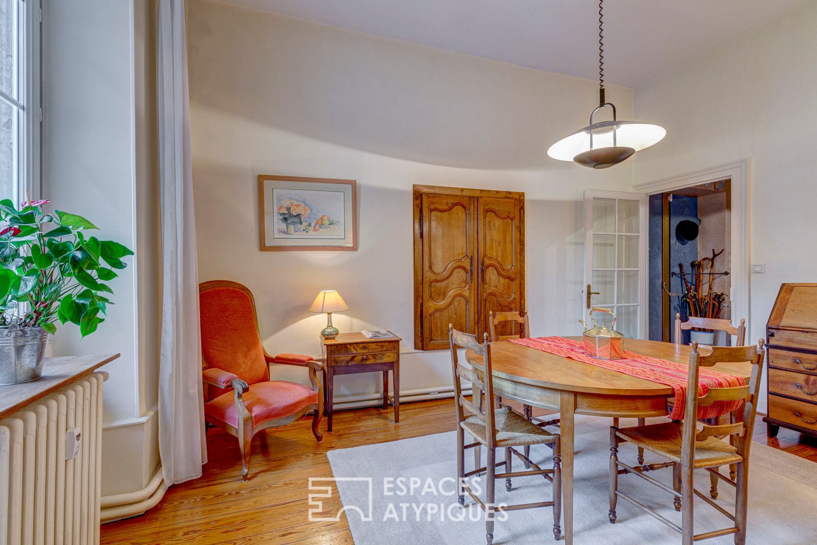 Appartement de caractère aux volumes généreux
