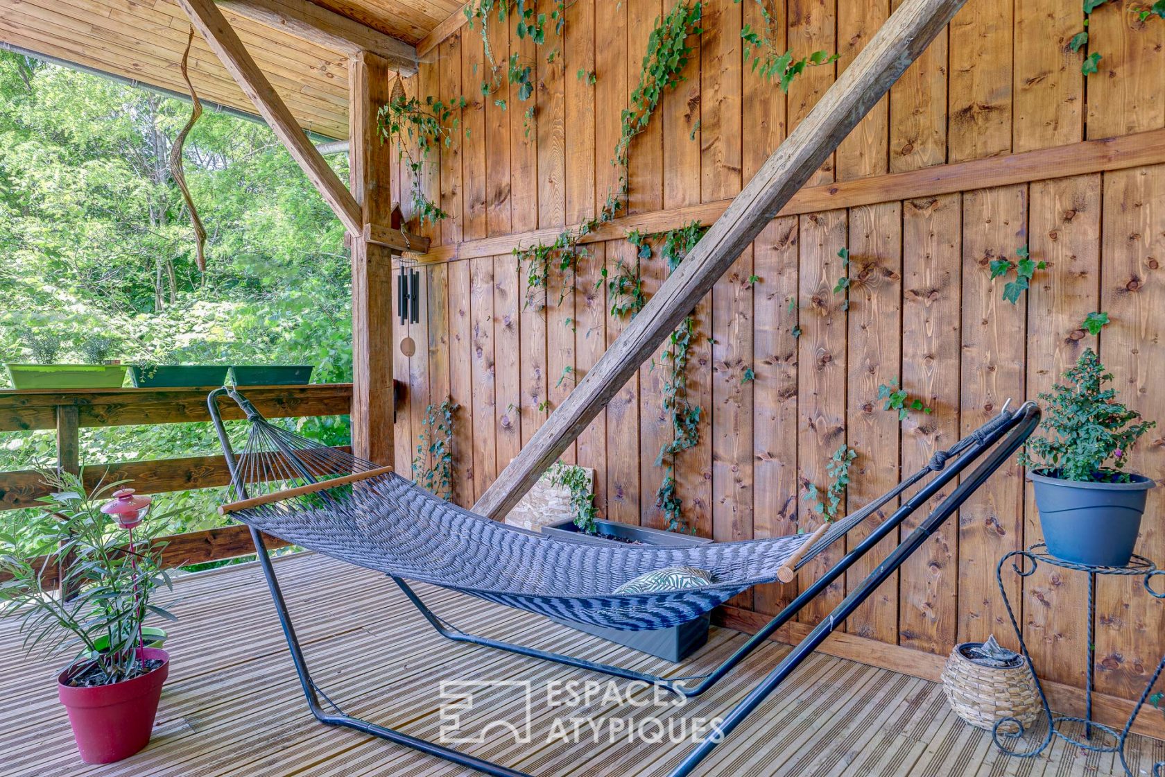 Ancienne grange rénovée avec terrasse