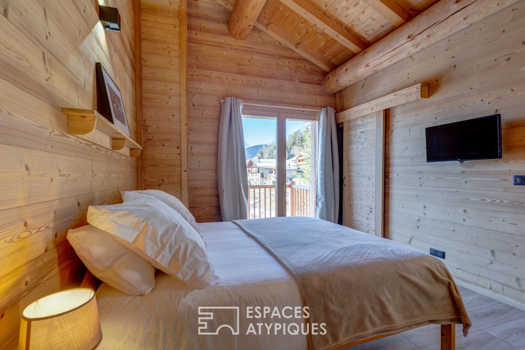 Character chalet with a view