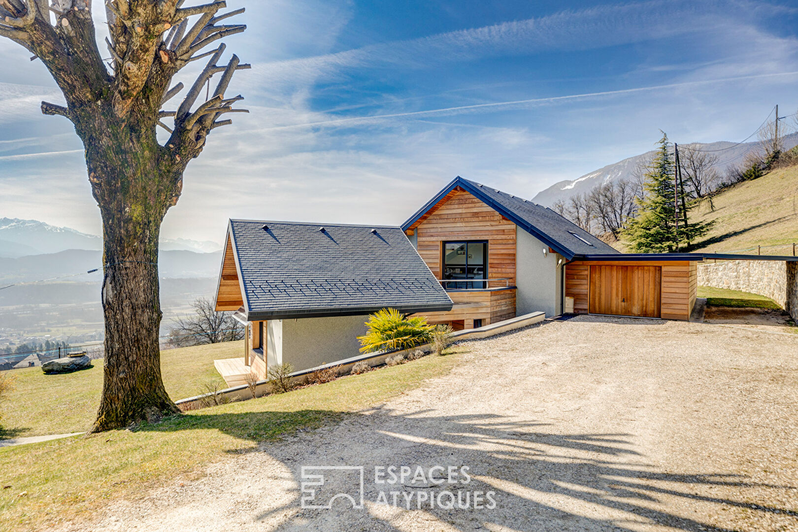 Maison contemporaine avec vue panoramique