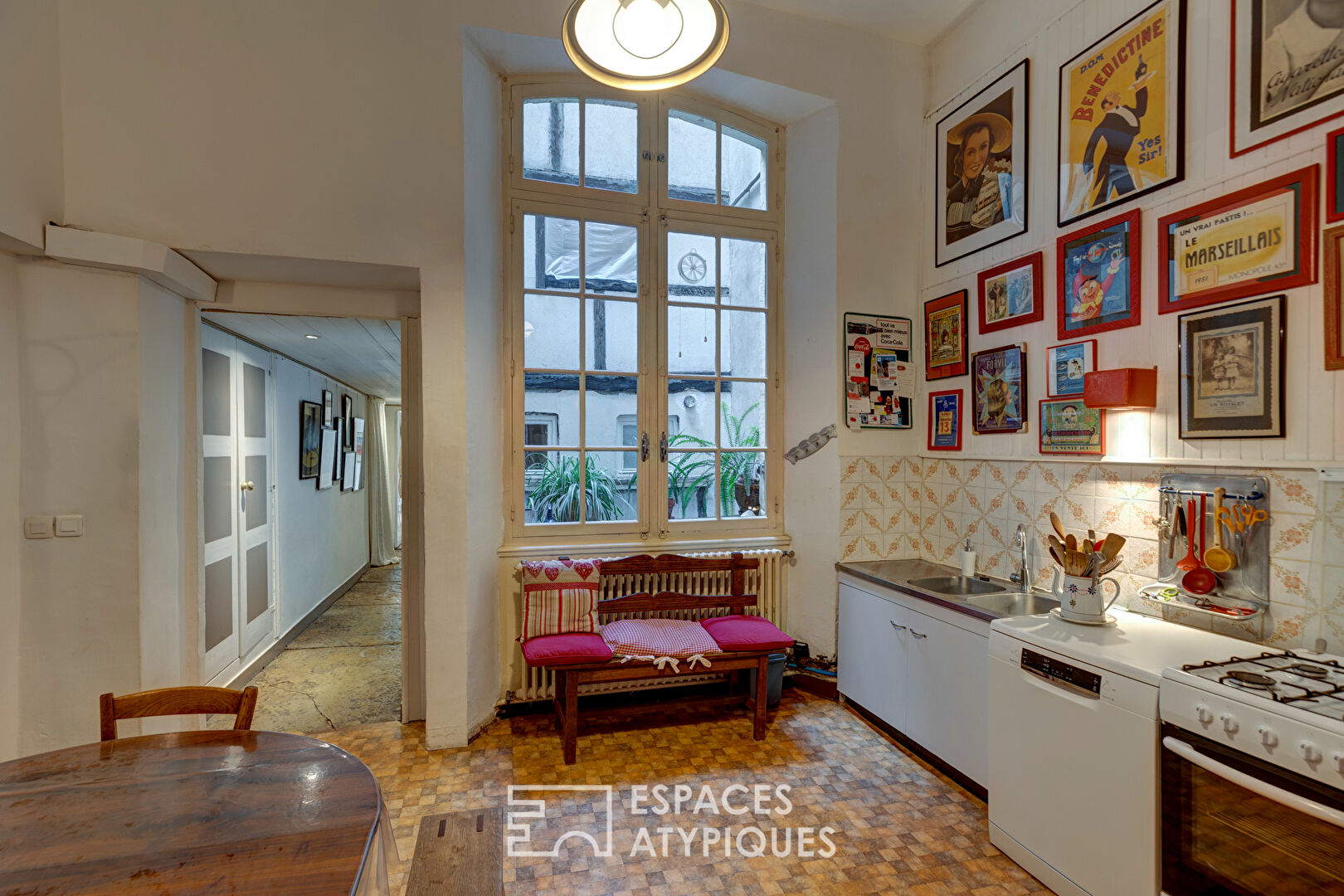 Appartement rénové en centre historique de Chambéry