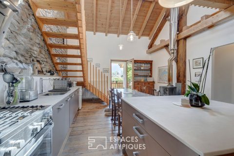 Charming village house and its outbuilding
