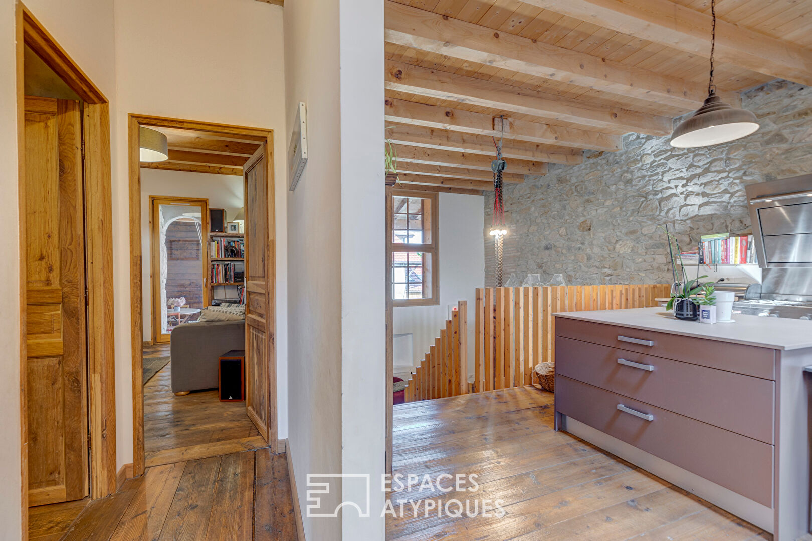 Charming village house and its outbuilding