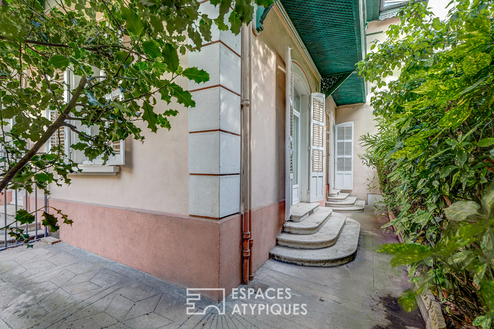 Appartement à rafraîchir en plein cœur de ville