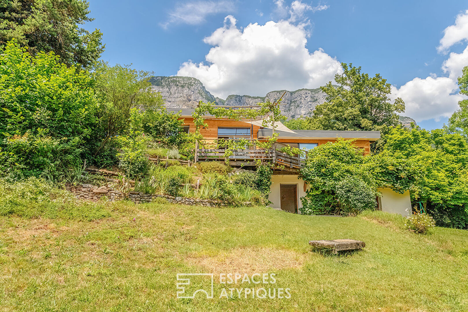 Architect’s house facing nature