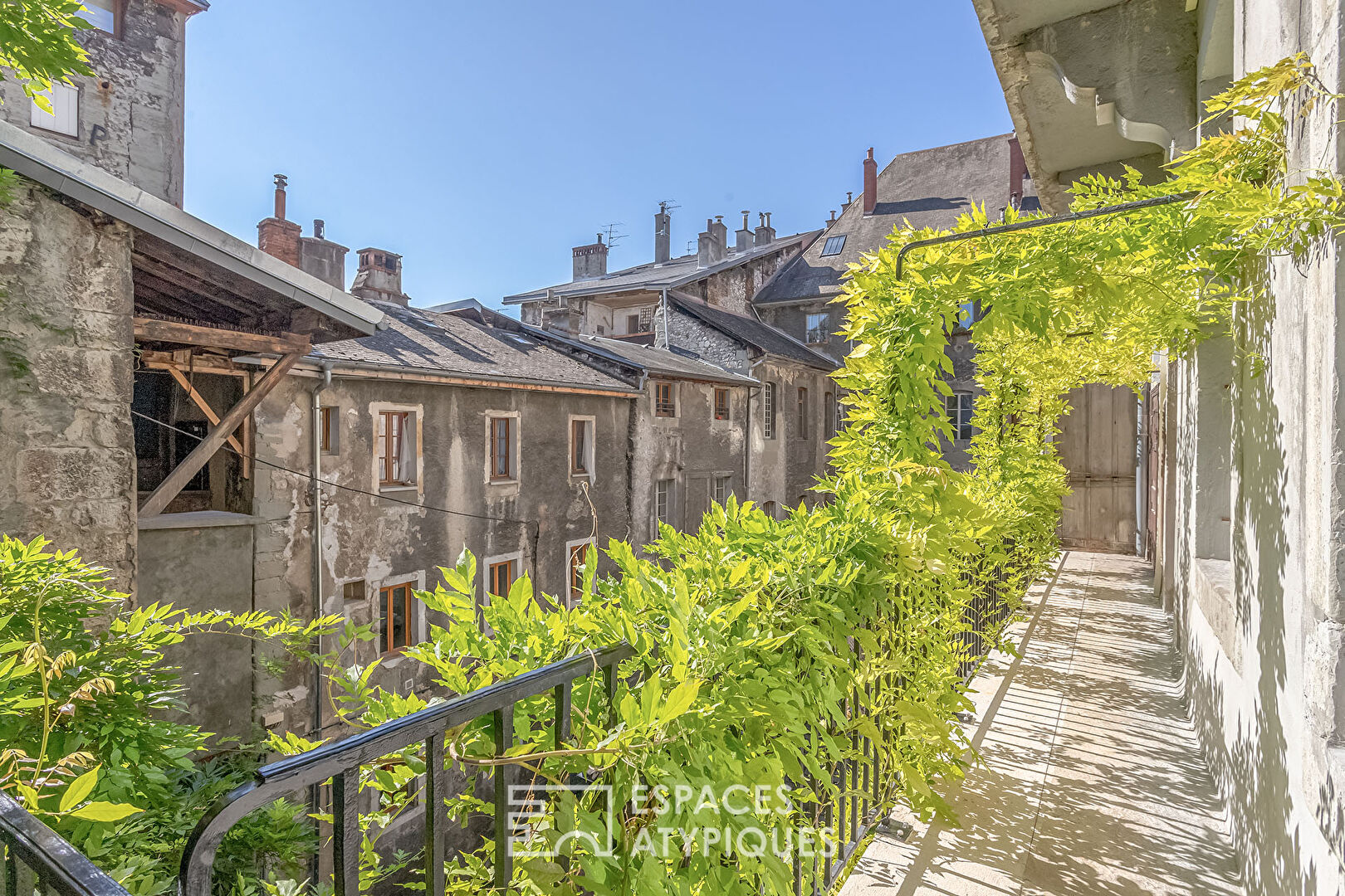 Ancien appartement rénové au cœur de ville