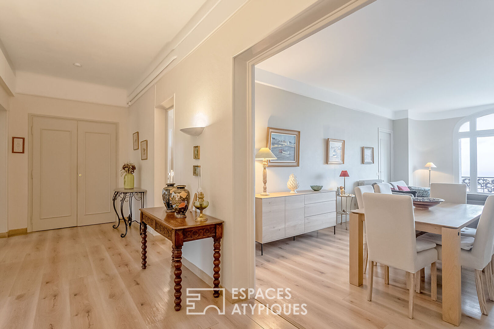 Apartment in a former Aix Palace