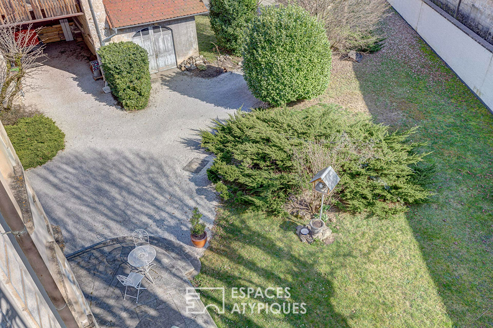 Maison de maître dans le parc de la Chartreuse