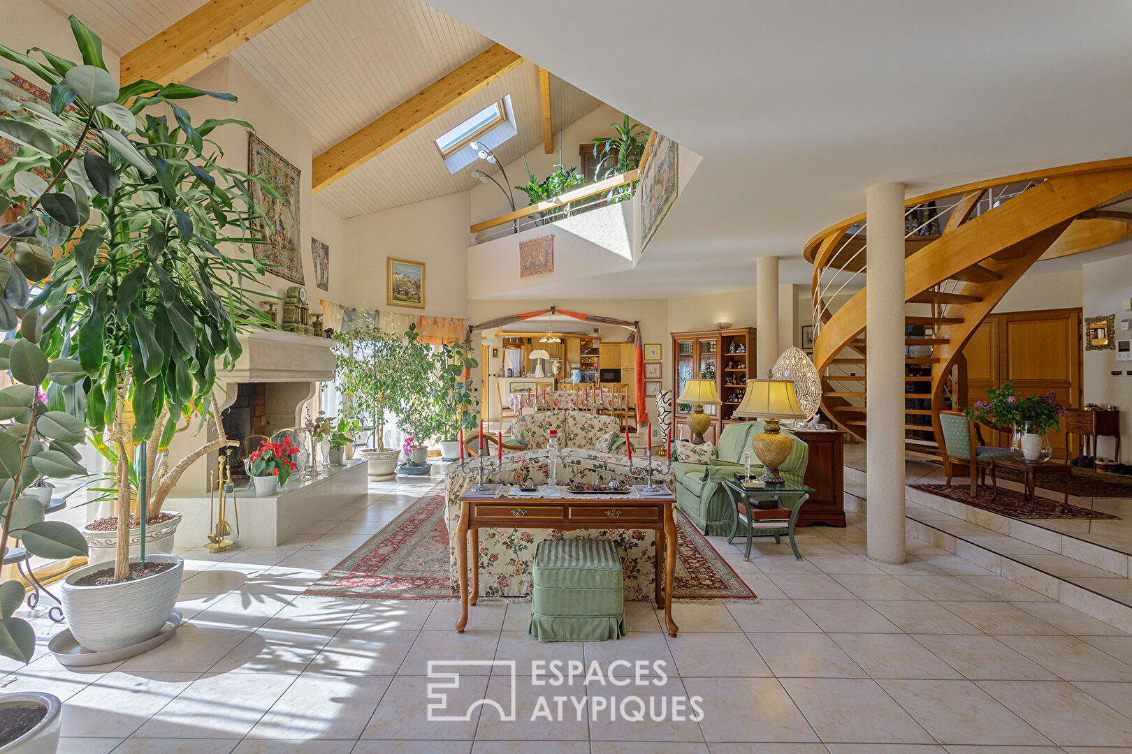 Large family villa near Geneva