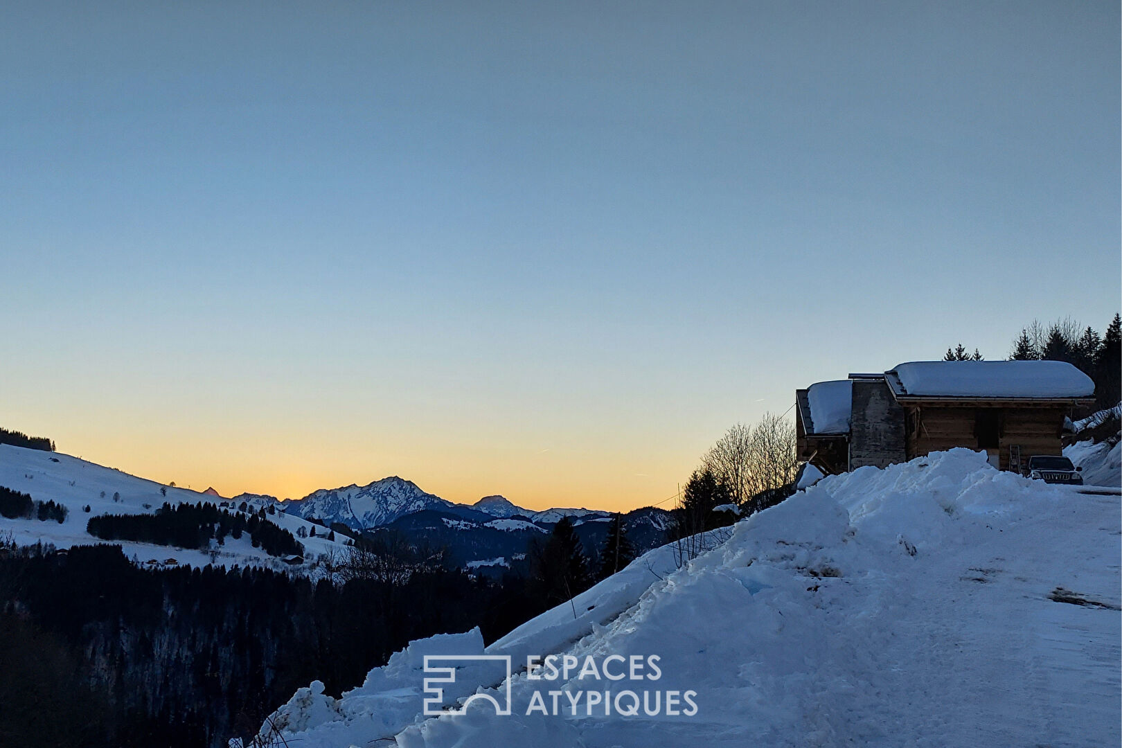 Chalet en pleine nature avec vue