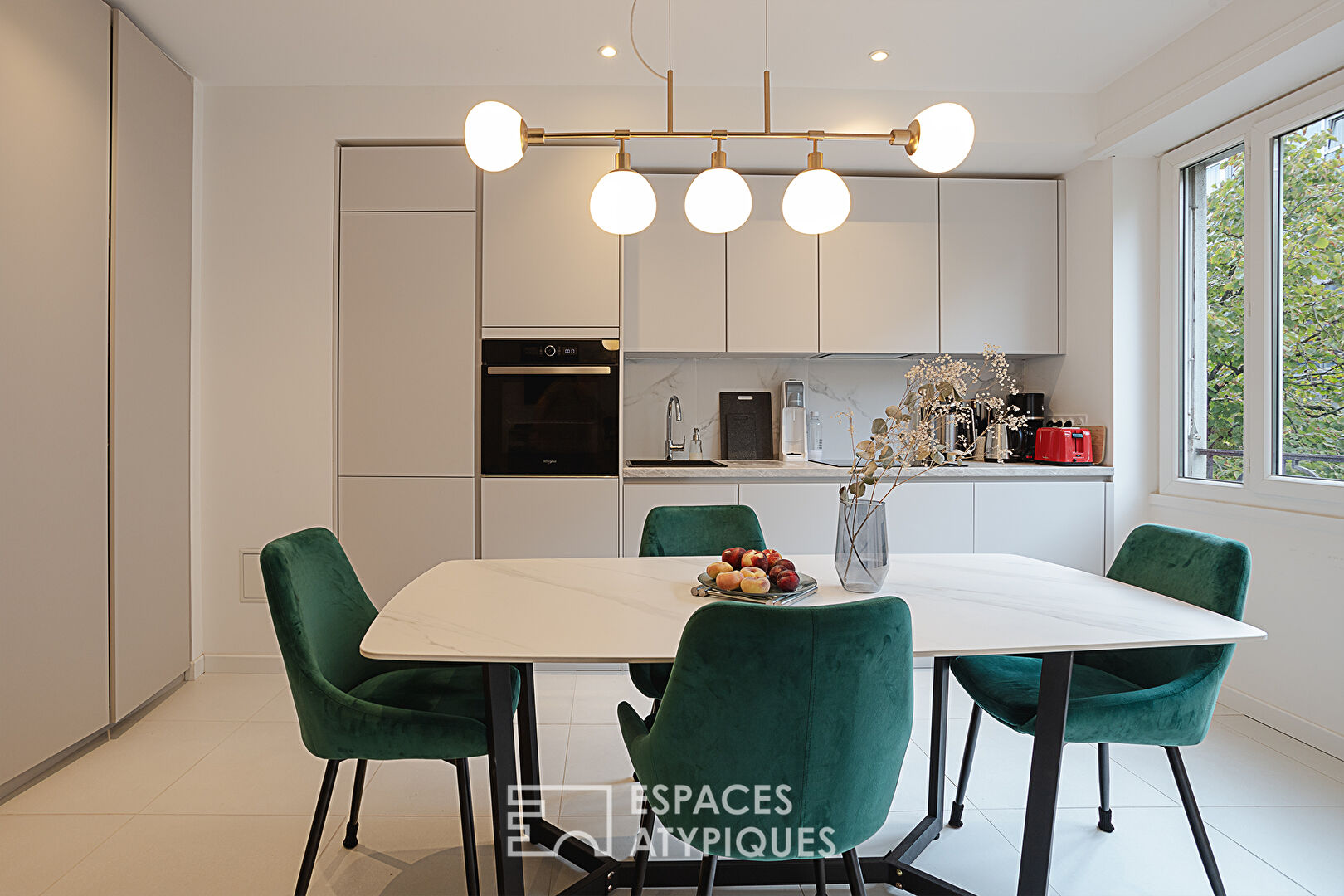 Appartement lumineux en centre piéton