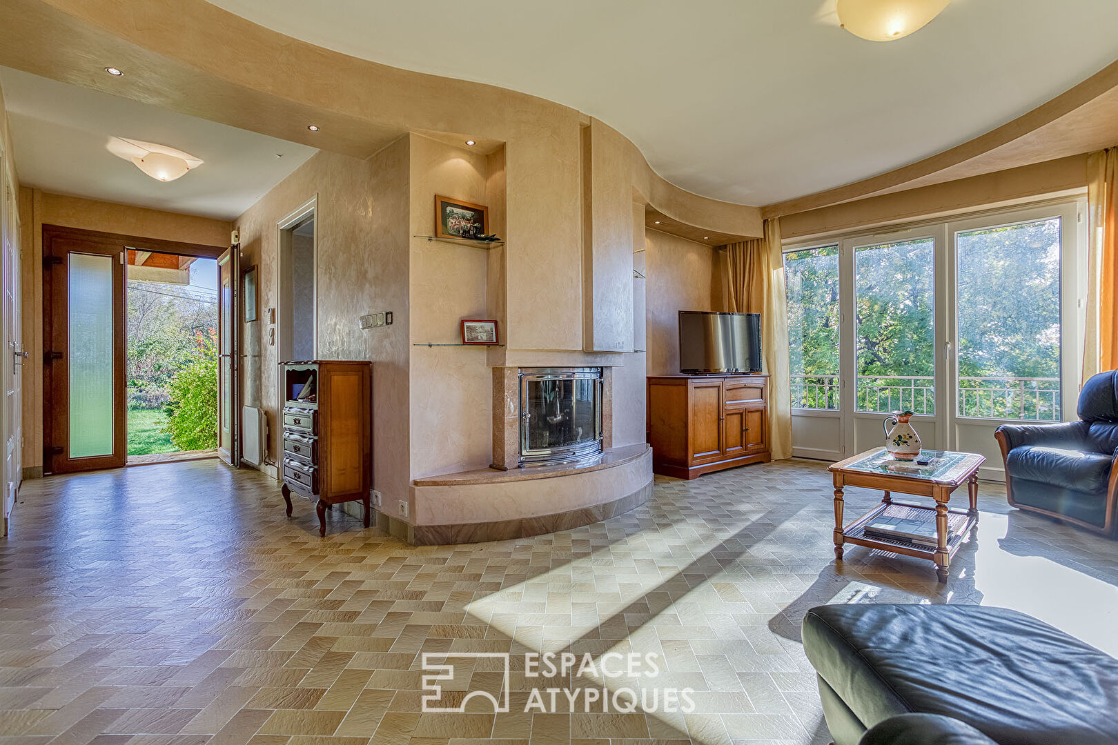 Seventies house with wooded garden