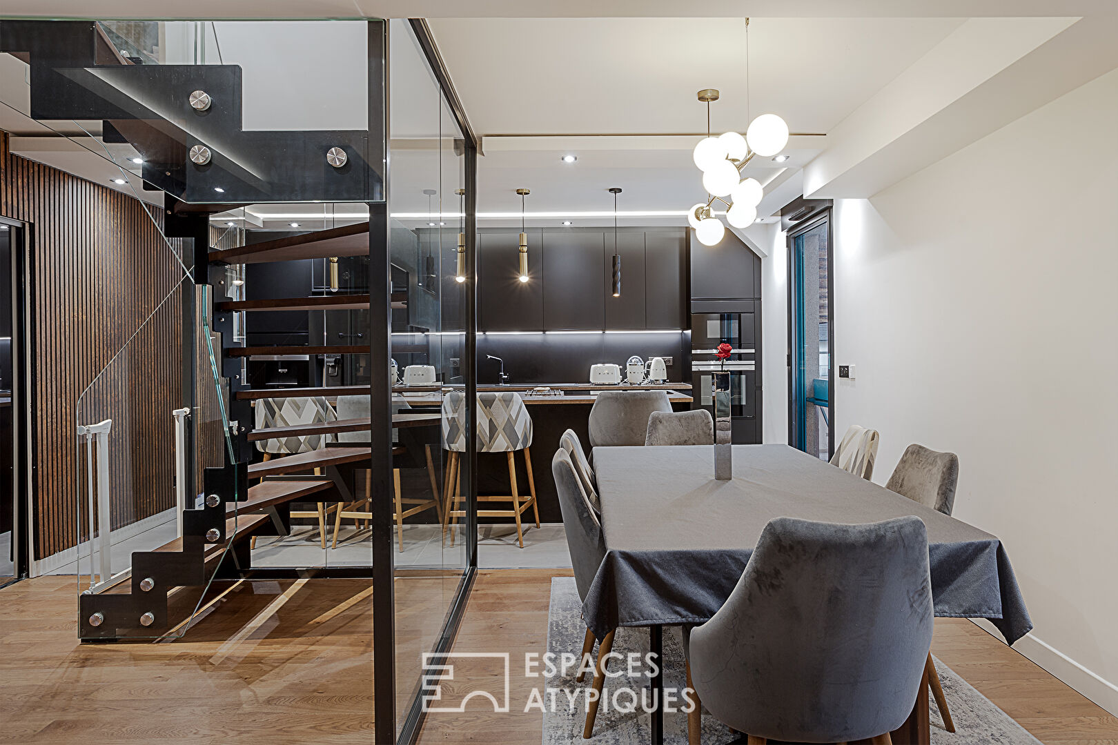 Prestigieux loft en duplex au cœur de la ville