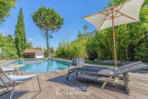 Maison ossature bois proche du lac avec piscine et jardin