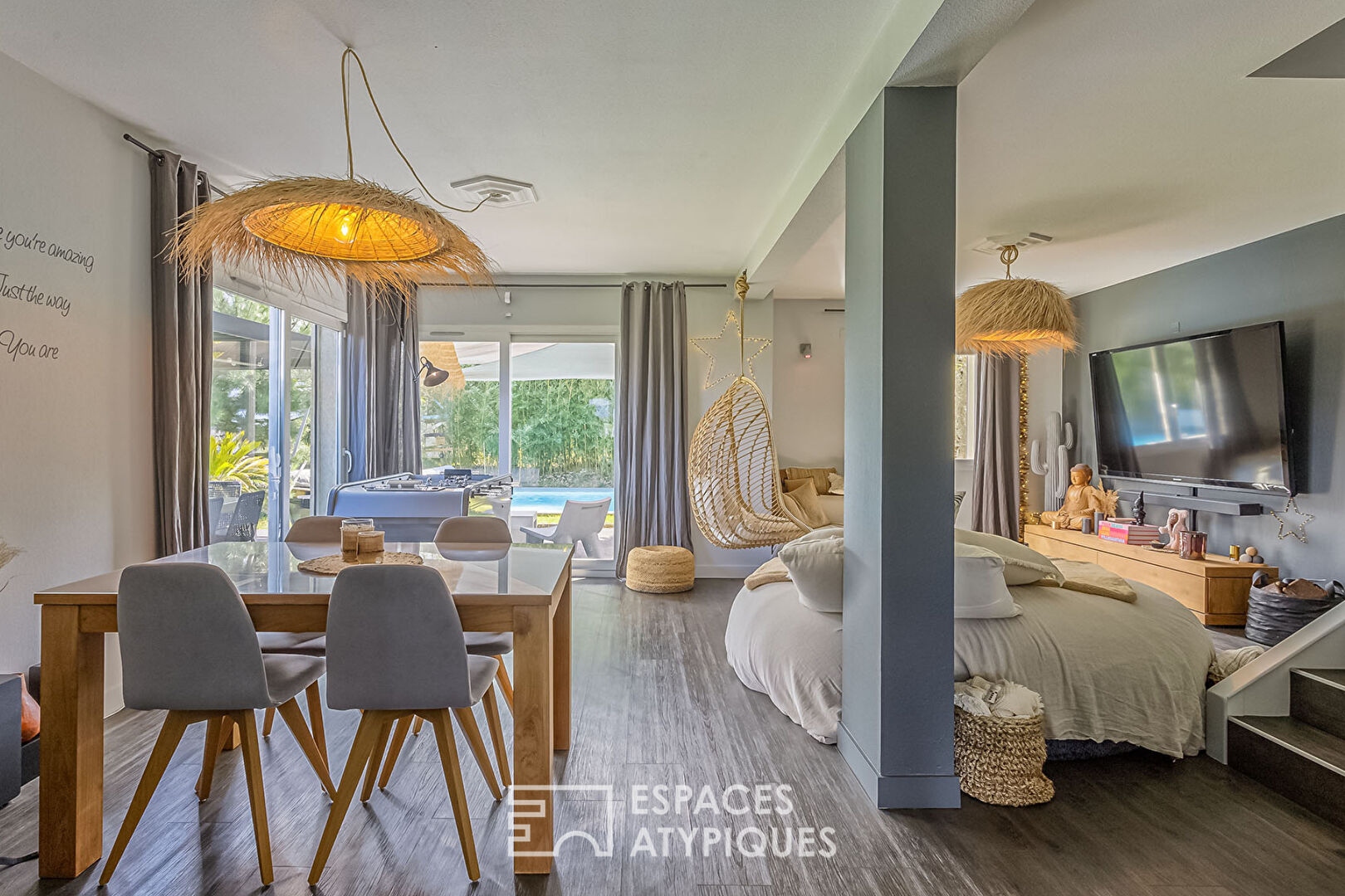 Charmante maison avec vue exceptionnelle et piscine