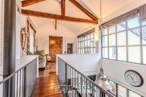 Maison de caractère aux beaux volumes en centre-ville
