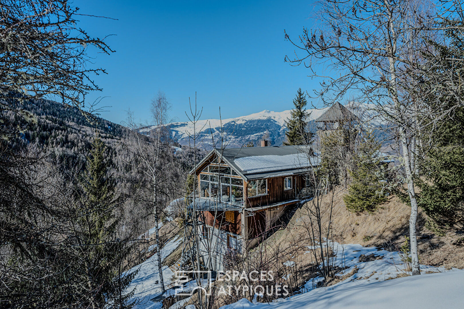 Exceptional chalet facing the peaks