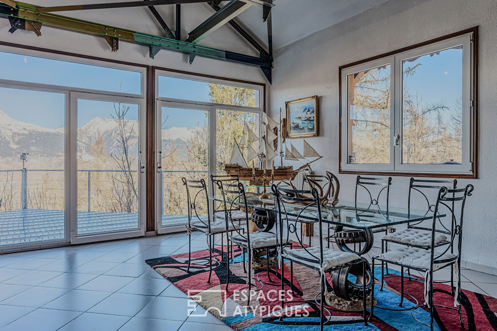 Exceptional chalet facing the peaks