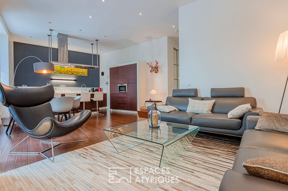 Bel appartement rénové avec balcons en hypercentre