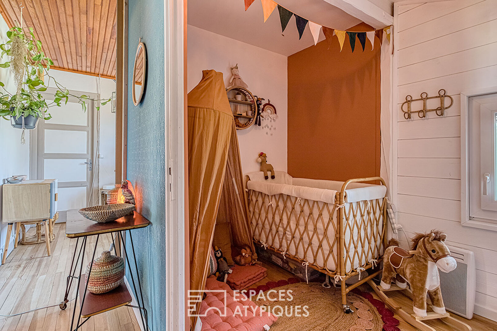 Charming farmhouse with building land with great potential