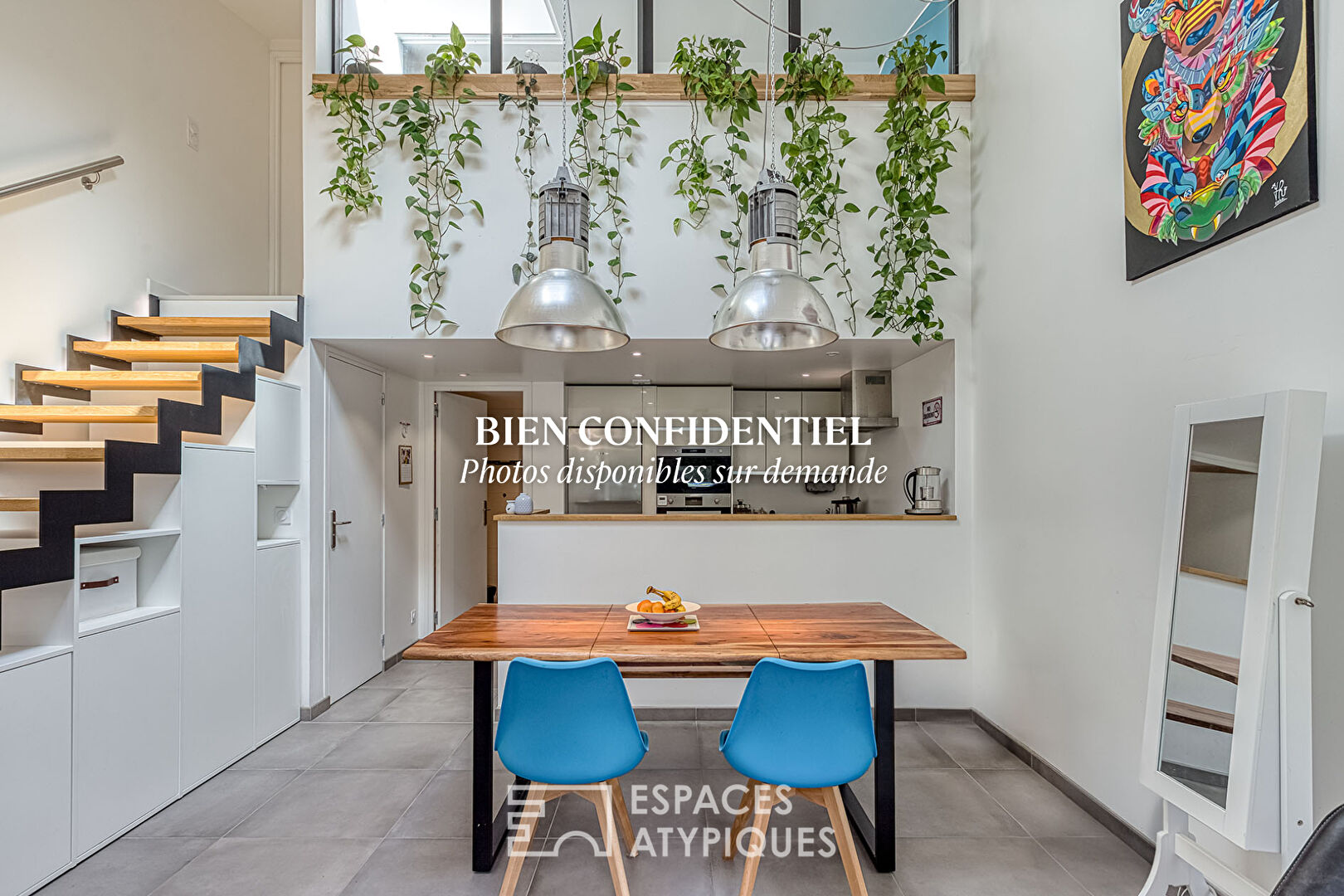 Contemporary duplex with terrace and garden