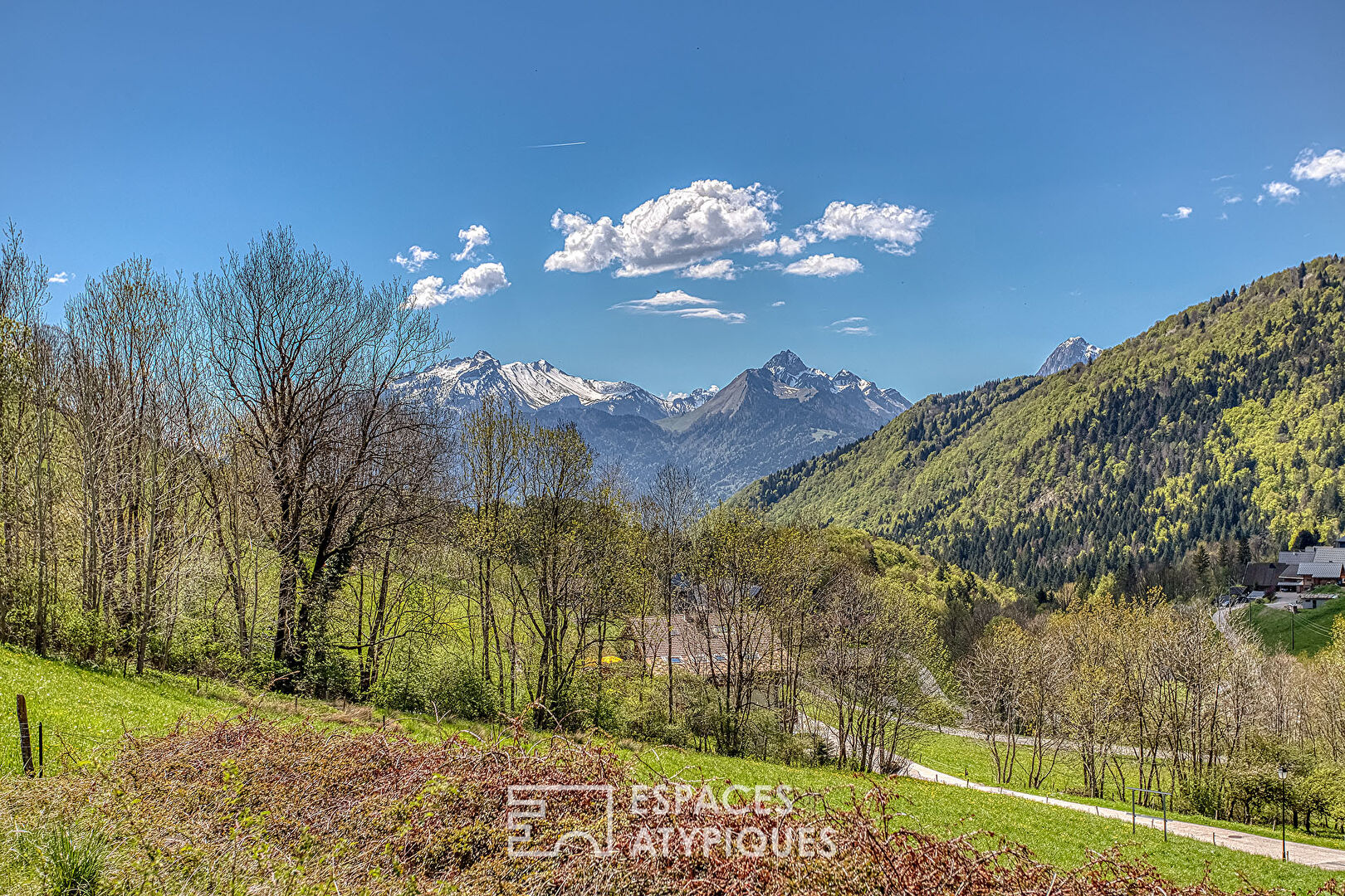 Appartement de caractère avec jardin et vue d’exception
