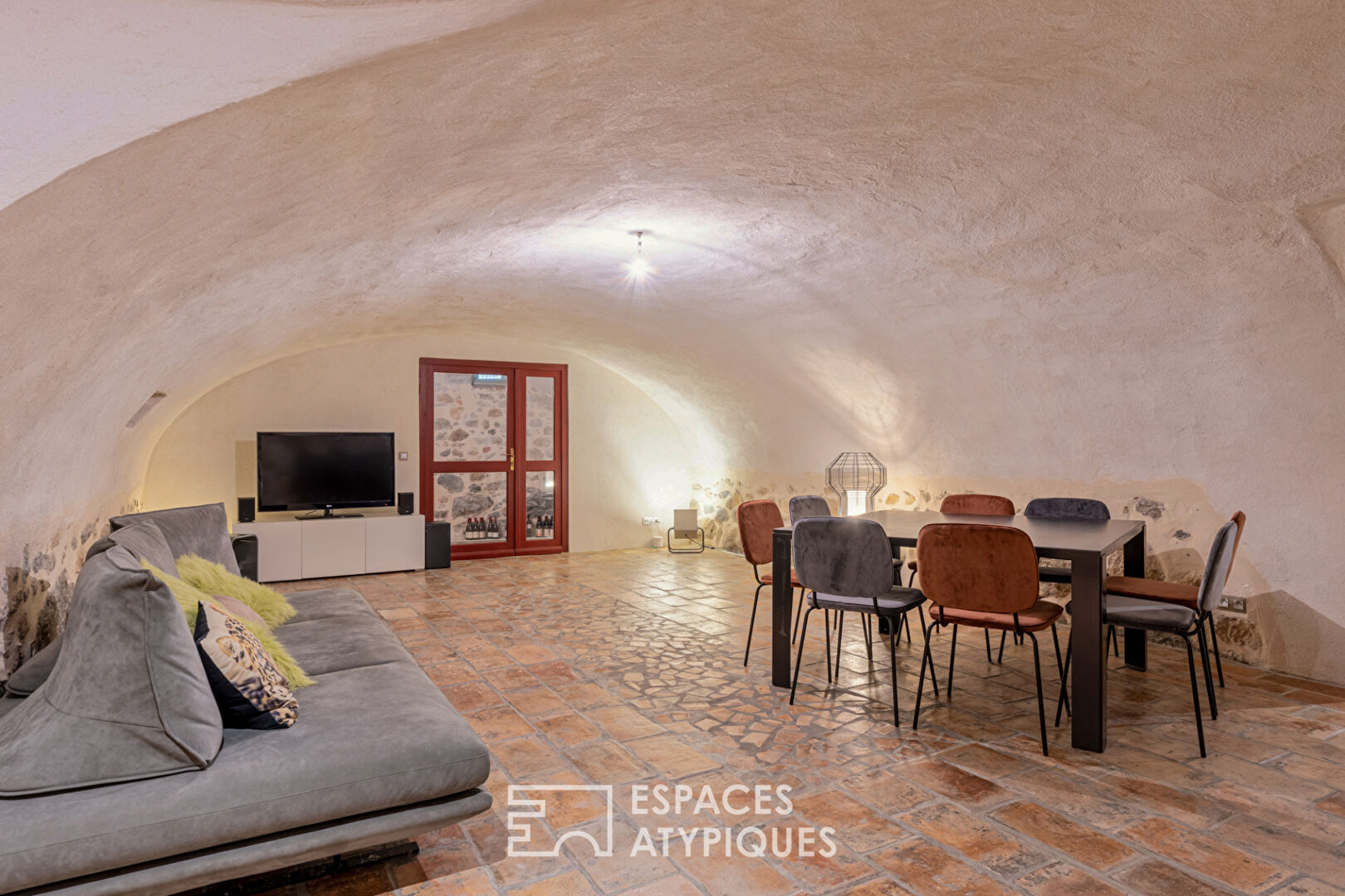 Demeure élégante avec piscine et vue d’exception