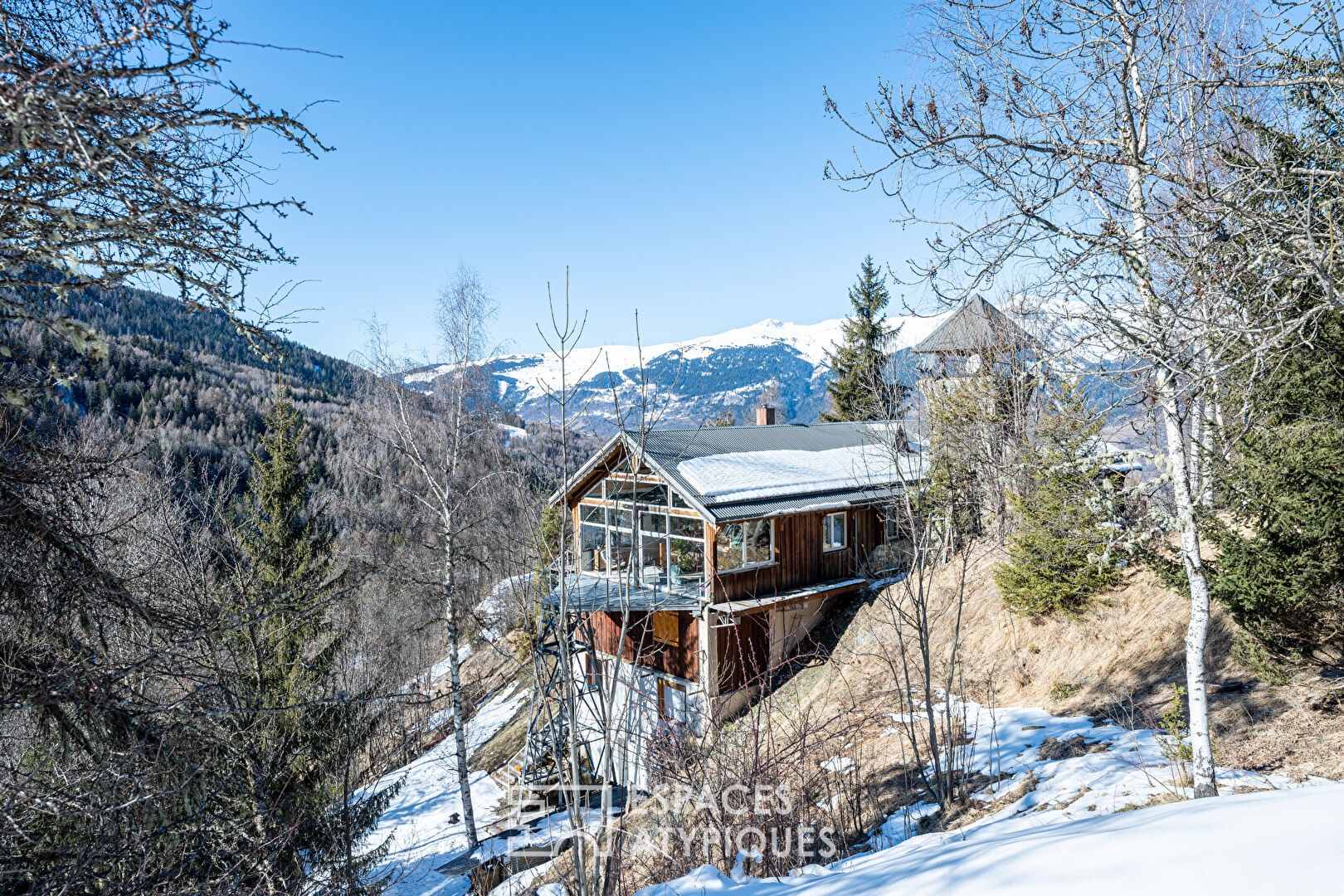 Exceptional chalet facing the peaks