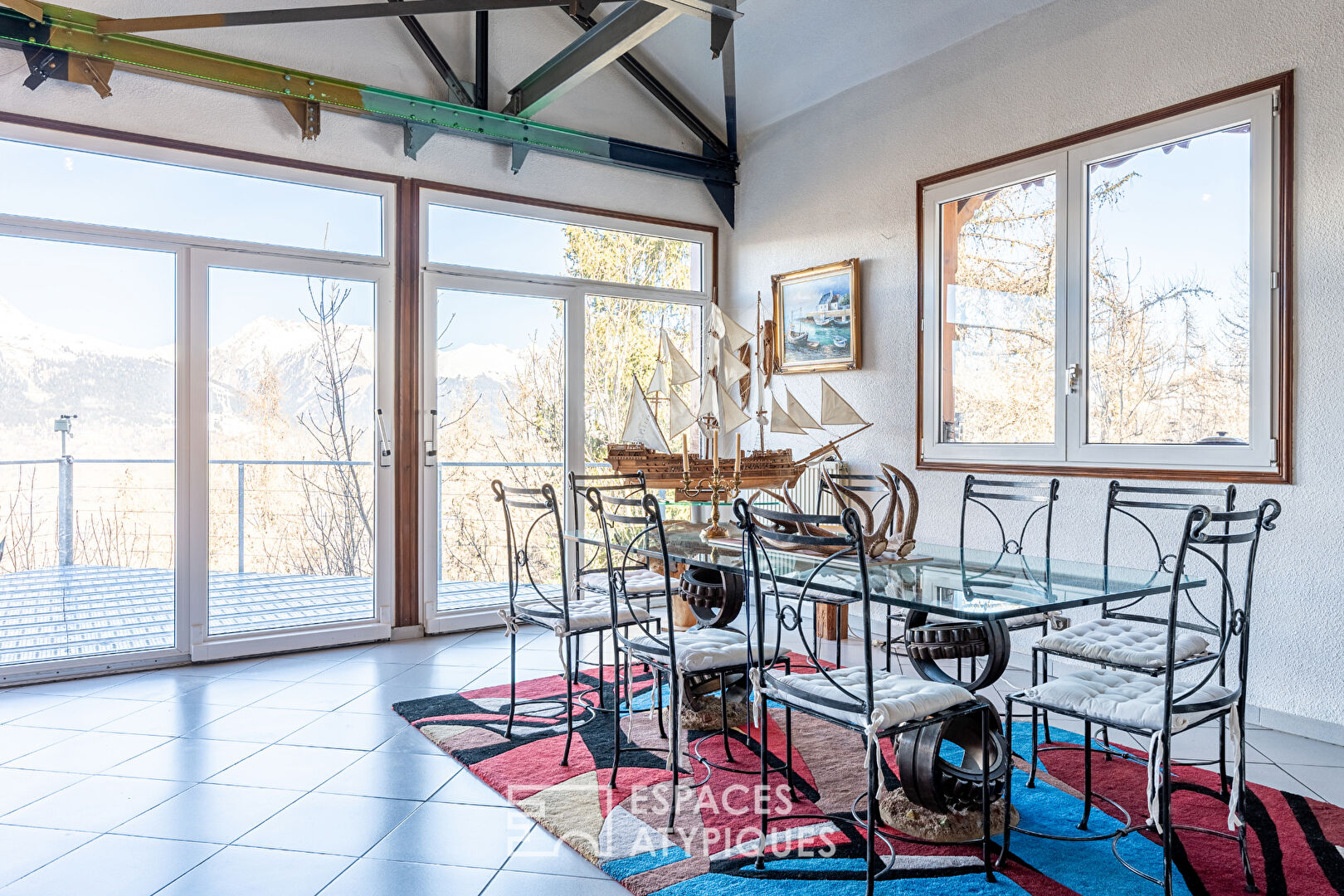 Exceptional chalet facing the peaks