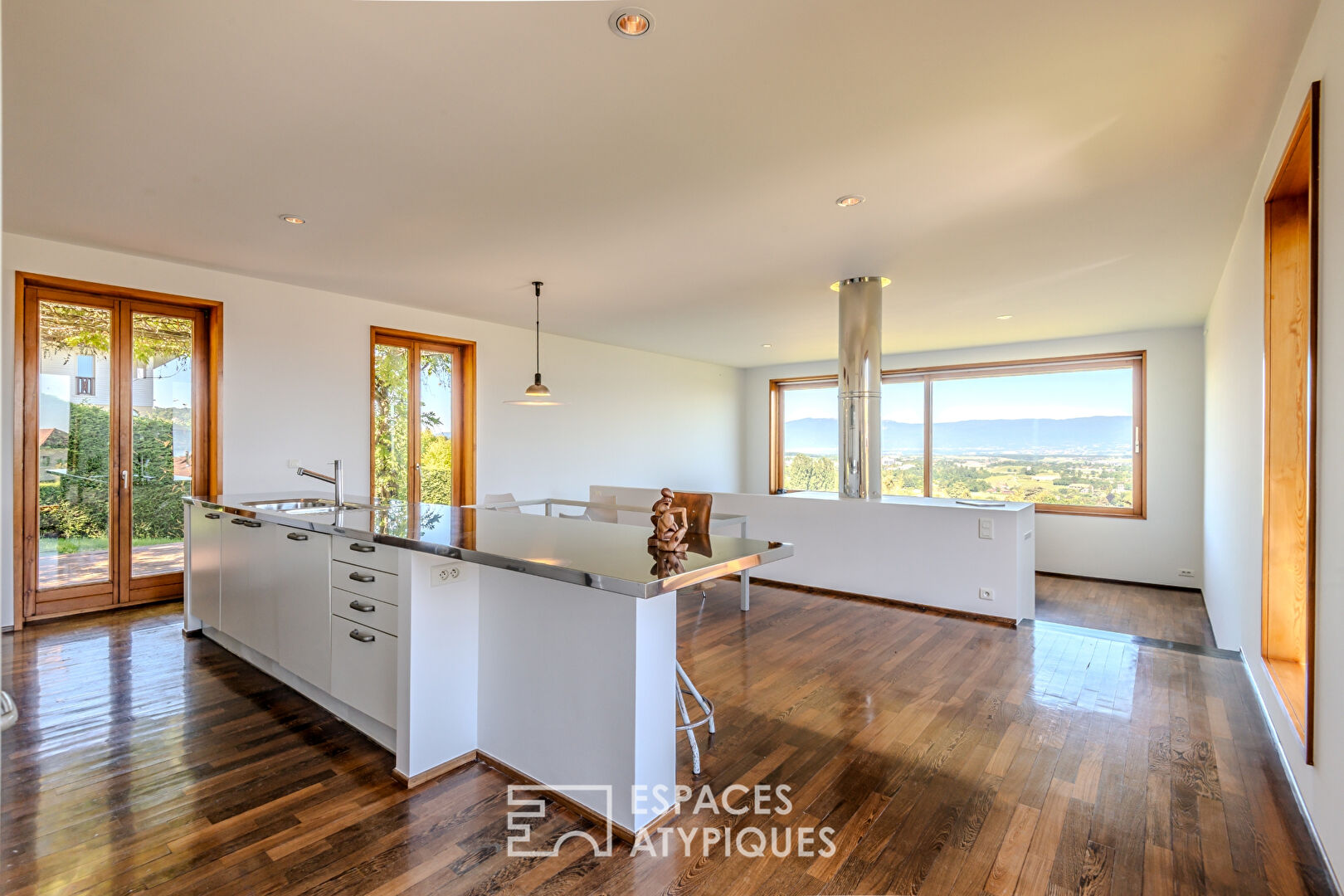 Maison d’architecte avec vue panoramique époustouflante