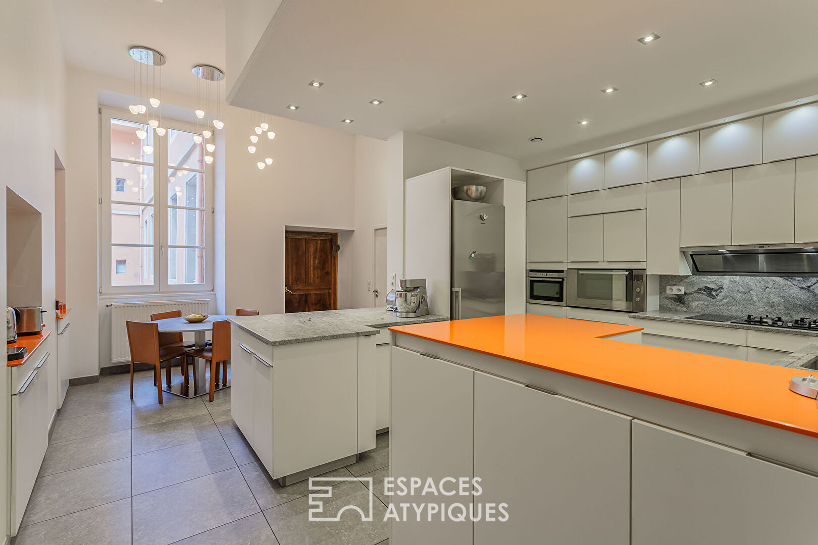 Appartement d’exception chargé d’histoire au coeur de Chambéry
