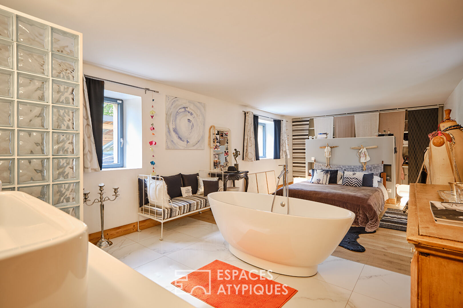 Corps de ferme Arty avec piscine et appartement indépendant