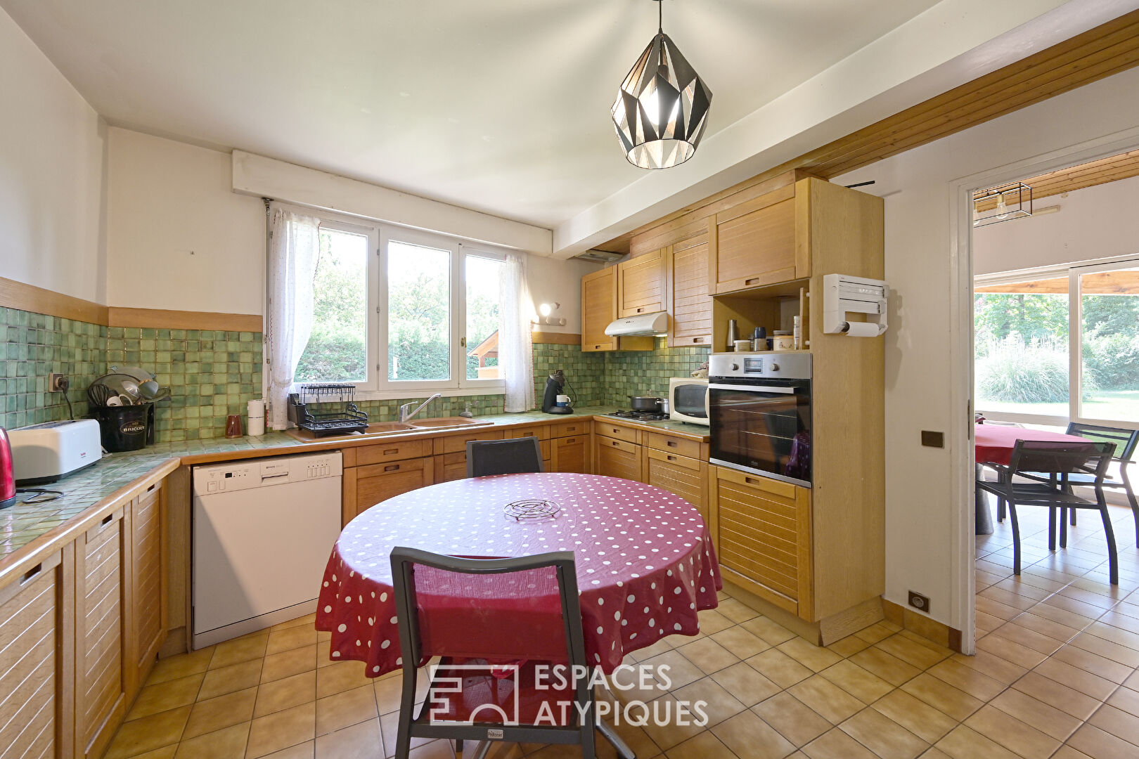 Architect-Designed Home at the Gateway to Chambéry