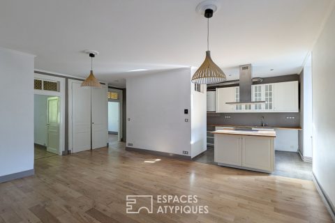 Renovated Period Apartment in the City Centre