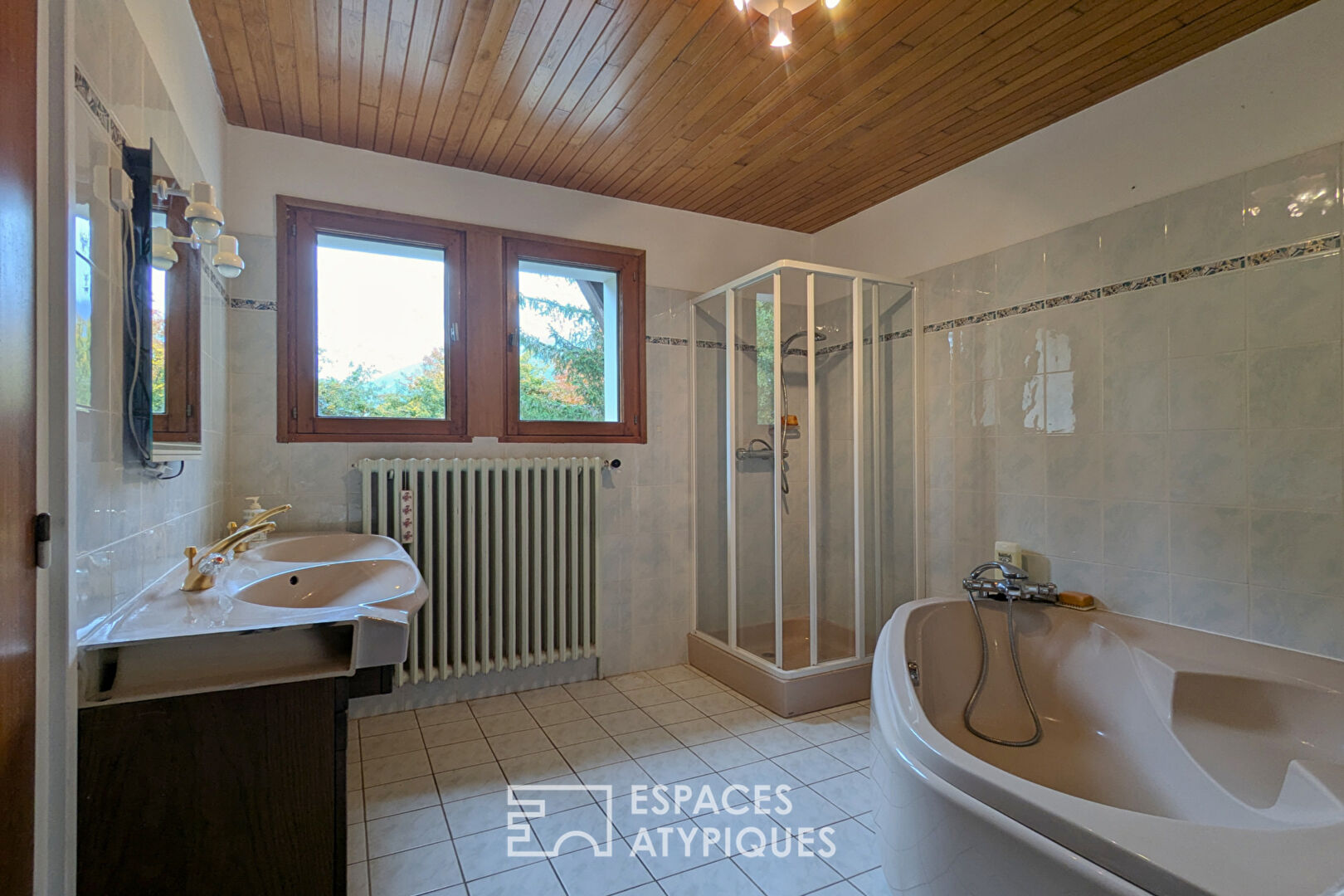 Maison avec vue et terrain au coeur du massif des Bauges