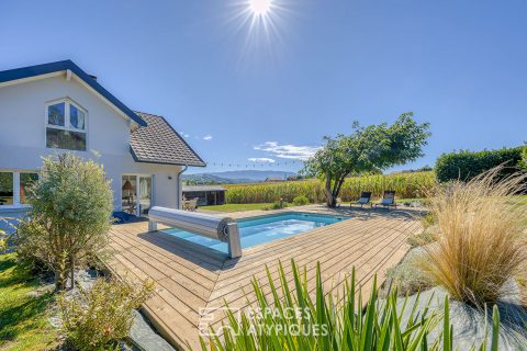 Charmante maison avec piscine et jardin paysager