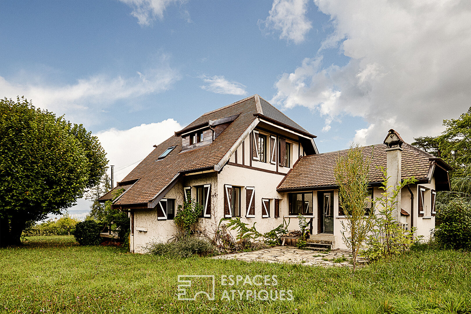 Cottage à caractère patrimonial face au Léman