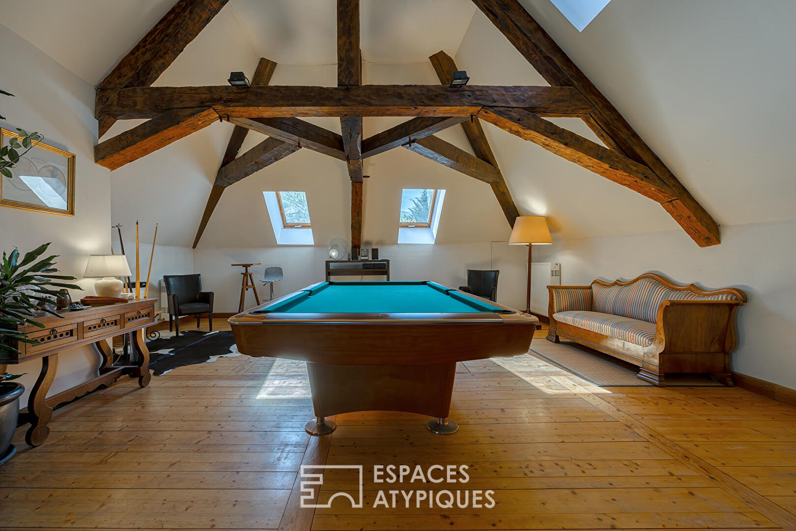 Maison forte du XIVe siècle en Chautagne